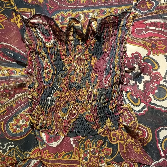 Top - Picture 2 of 2